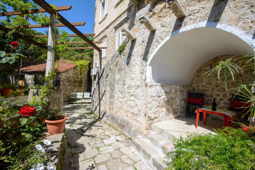 Lara Apartament *